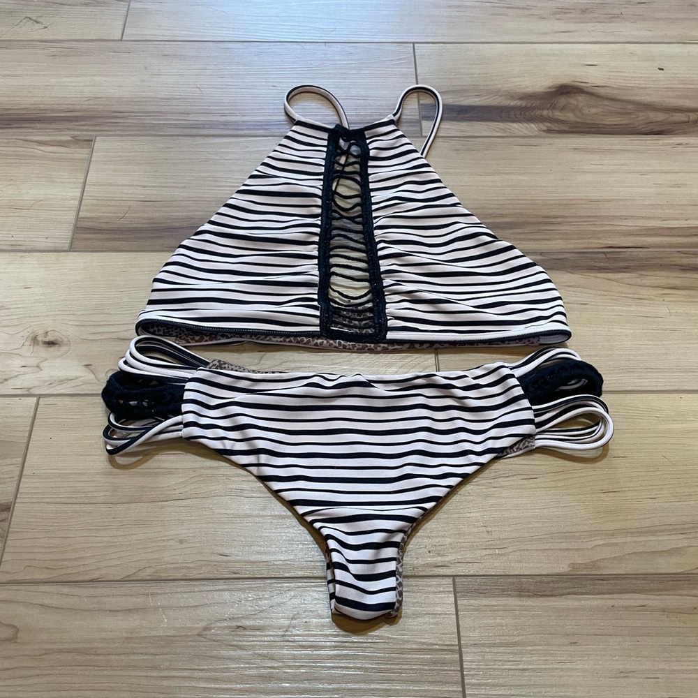 ACACIA swimwear top size:S and bottom size:M.
